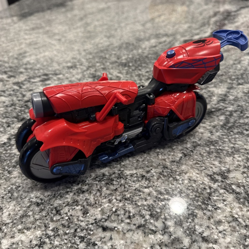 Marvel Spider-ManSpider Cycle Hasbro 2017 Bike Spiderman‎ Dart Gun